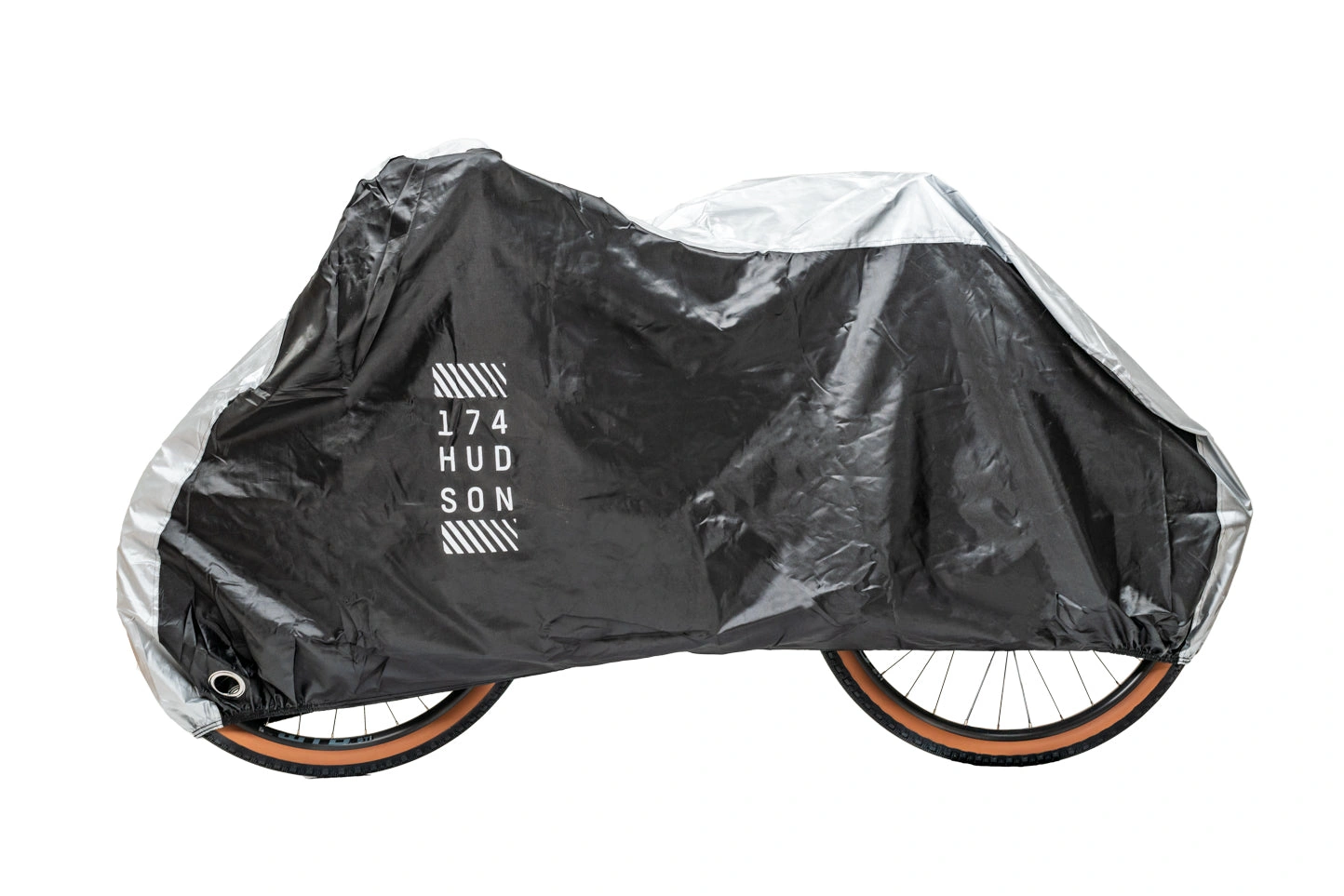 Copertura per bici 174HUDSON: Pedalare con stile e sicurezza, proteggendo la tua due ruote con eleganza Italiana.
